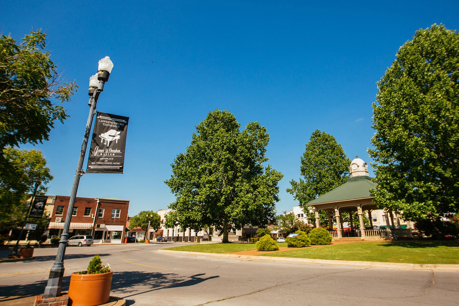 lawrenceburg-tennessee-real-estate-affordable-southern-middle-tennessee